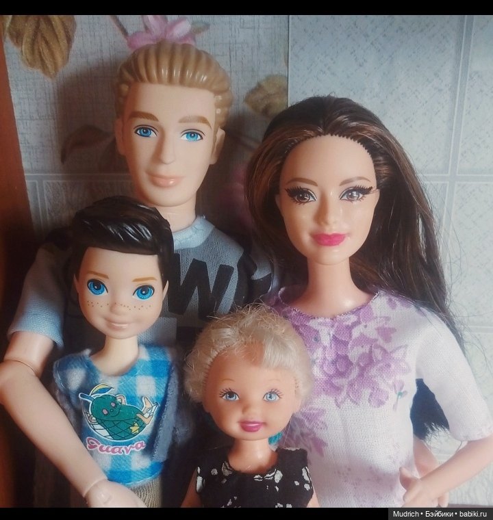 Дороги Алтынвиля. Моника — Проба пера: рассказы