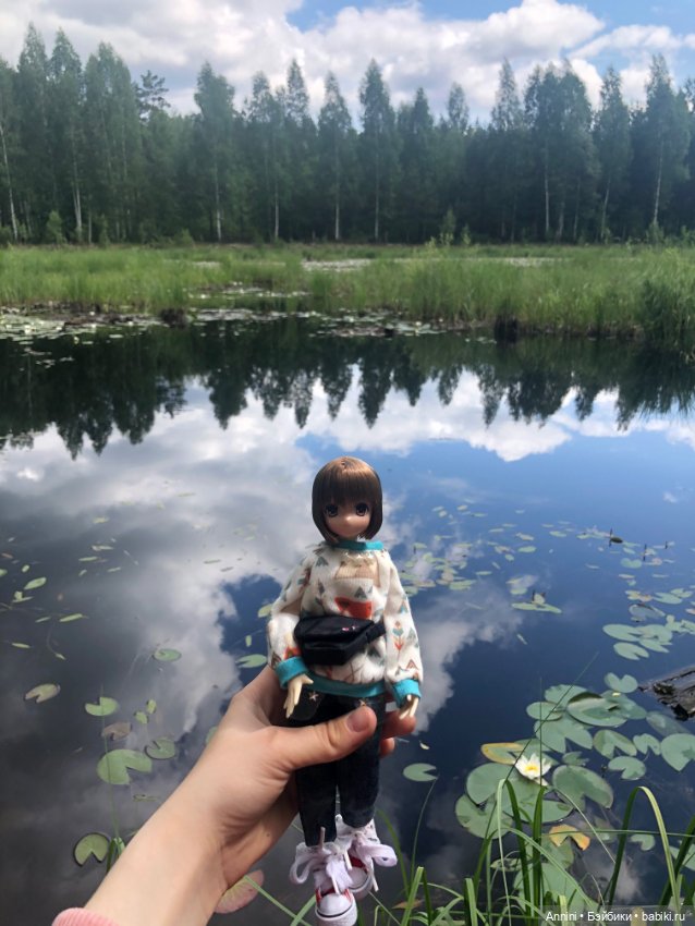 Azone Майа в лесу на озере Раменном