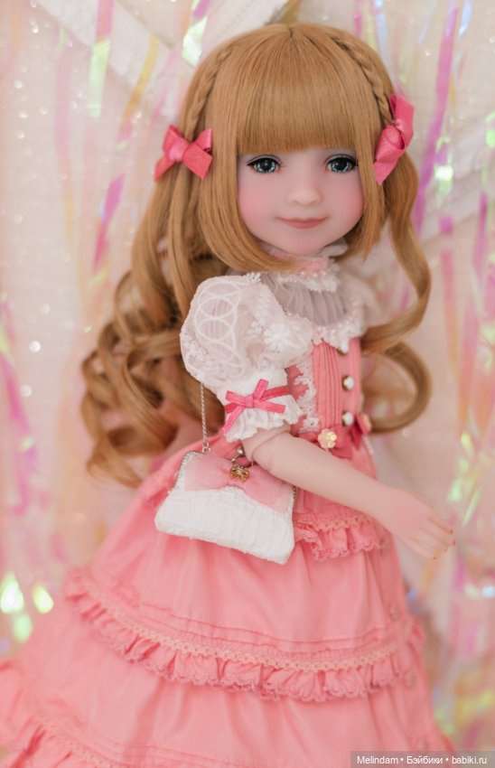 Ruby Red - Darla — Куклы Ruby Red (Руби Ред) Fashion Friends: Siblies (фото 5)