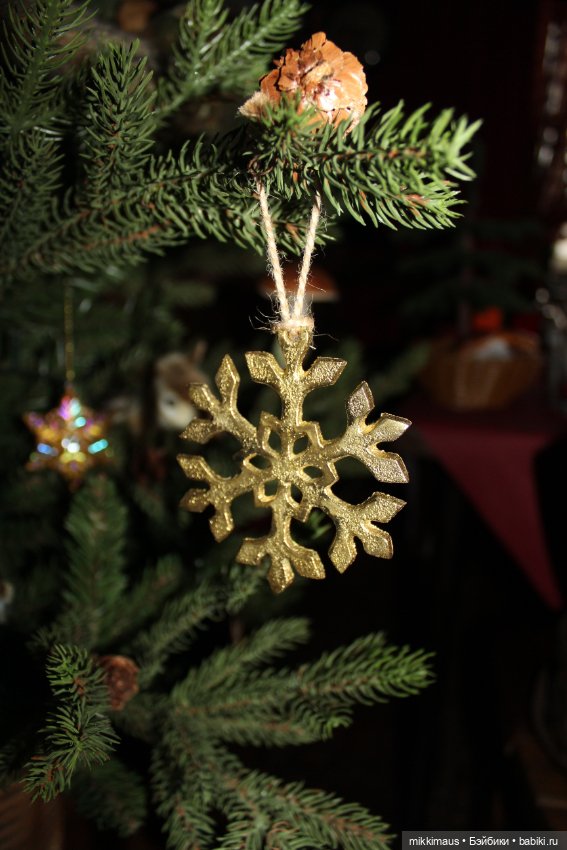 Елка, снежинки и моя Снегурочка (фото 8)