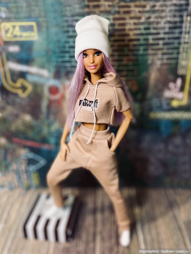 Моя новенькая малышка — Куклы Barbie (Барби): Looks (фото 3)