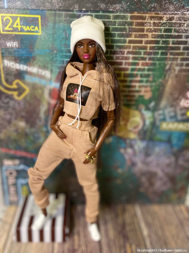 Моя новенькая малышка — Куклы Barbie (Барби): Looks (фото 6)