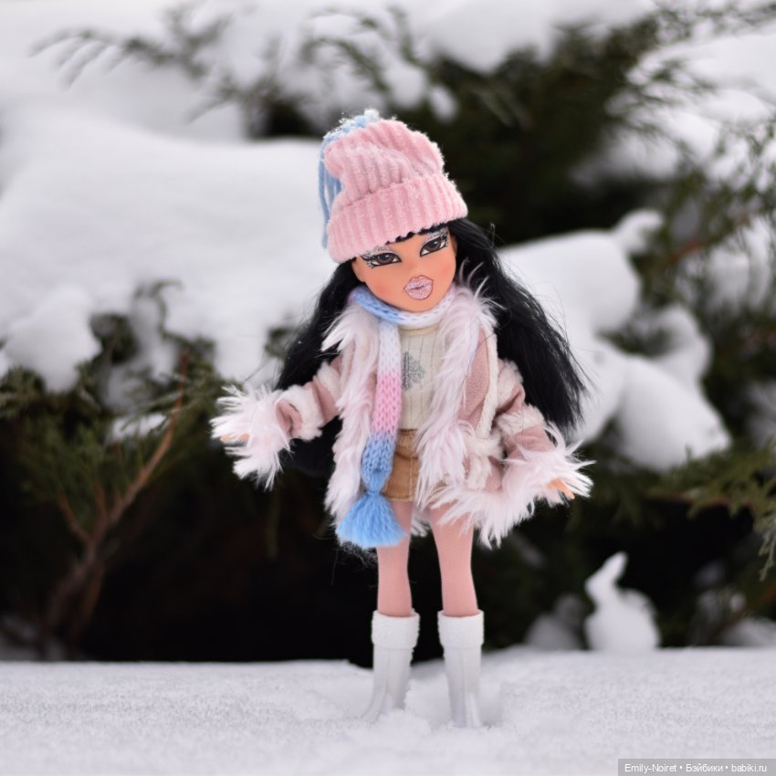 Зимняя Джейд — Куклы Bratz (Братц) и Moxie Girlz: MGA (фото 4)