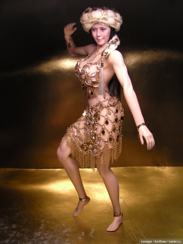 TBLeague Phicen. Седьмой фасон восточного костюма