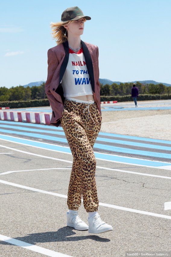 Новинки моды, которые 90-е очень просят им вернуть