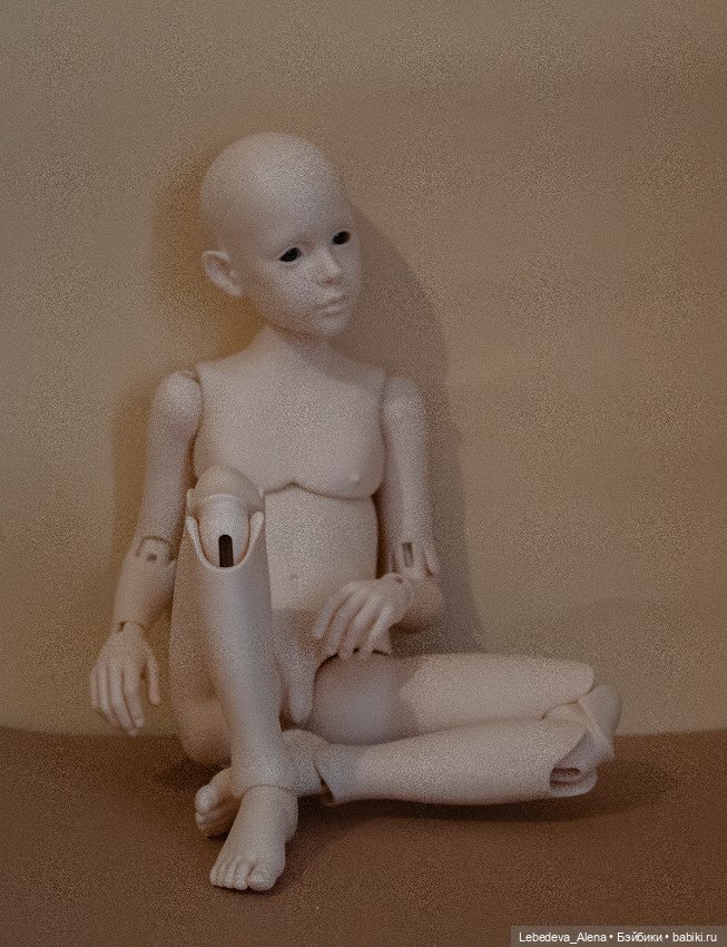 По подвижности Робина Dollshe. Фото НЮД