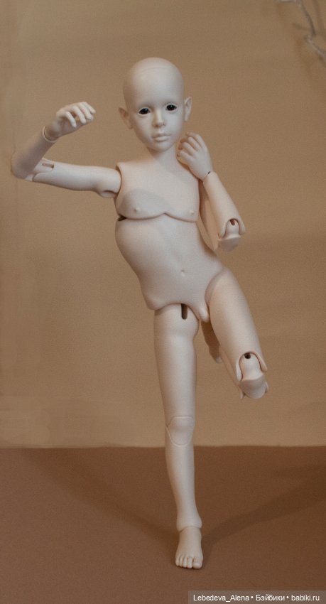 По подвижности Робина Dollshe. Фото НЮД (фото 3)