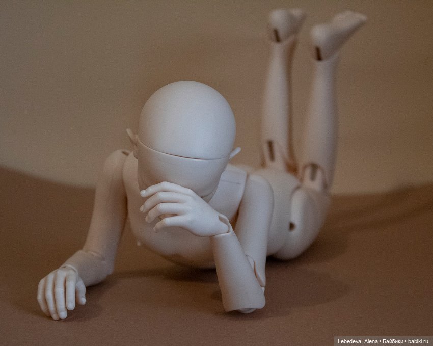 По подвижности Робина Dollshe. Фото НЮД