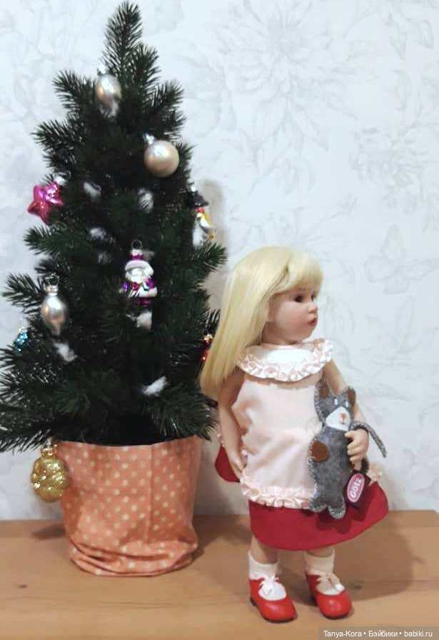 Нелли и новогодняя елка — Куклы Beatrice Perini (Беатрис Перини): эмоциональные дети (фото 2)