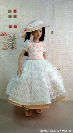 Если хочешь казаться загадочной, надень шляпку (фото 3)