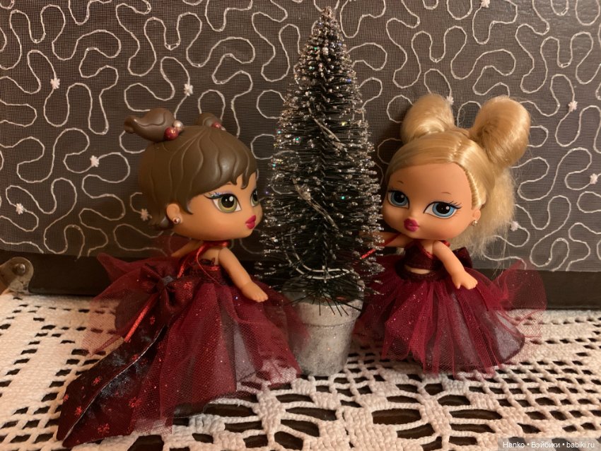 Ну как таких красивых девочек оставить без праздничных фотографий