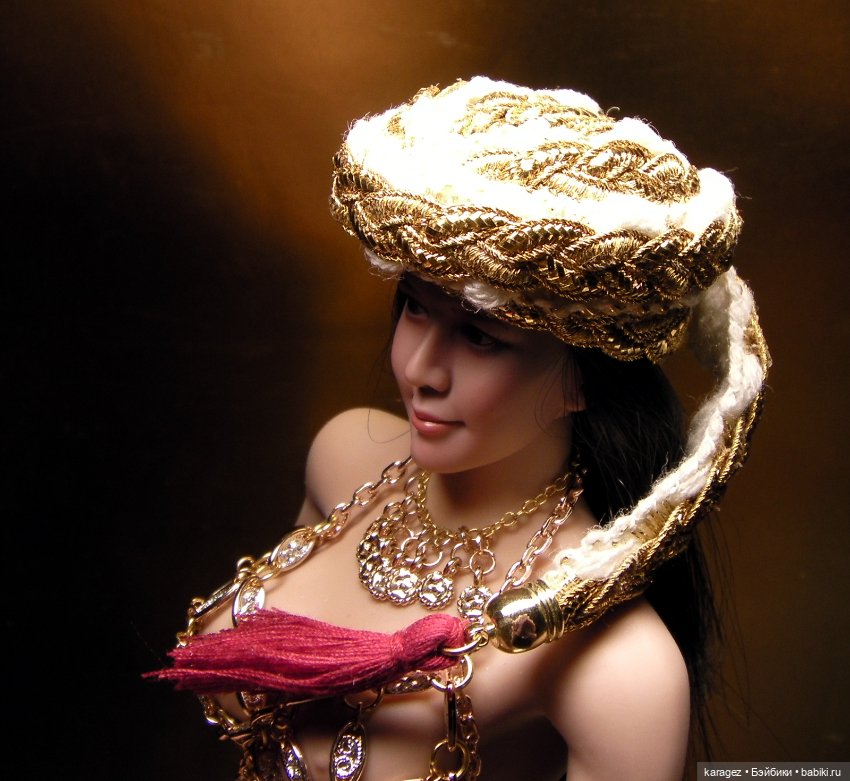 TBLeague Phicen. Десятый фасон восточного костюма