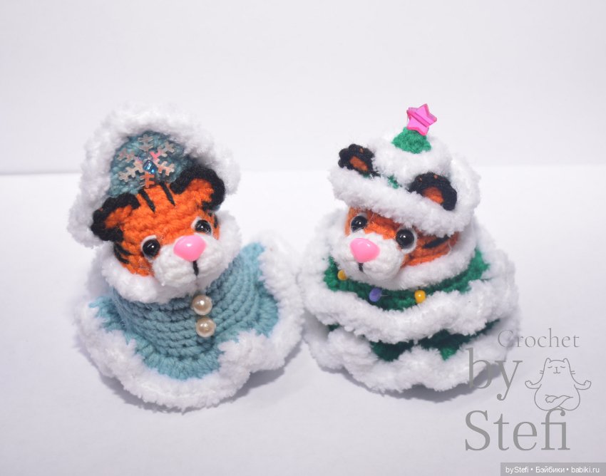 А вот и Тигруля в костюме Снегурки! И вся компания. Символ 2022 (фото 4)