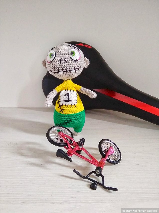 Тур де Франс — Вязаные игрушки и амигуруми: крючком (фото 5)