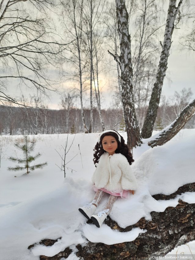 Прогулка Кайлы в зимнем лесу (фото 3)