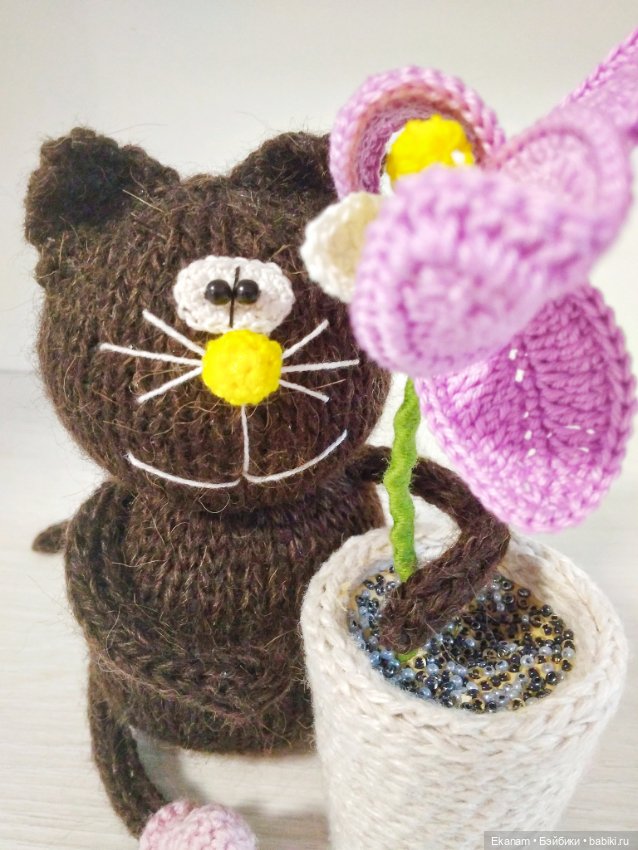 Кот Обормот и сотоварищи — Вязаные игрушки и амигуруми: крючком