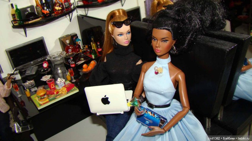 В кукольном кафе - баре — Интерактивные куклы (говорящие (фото 10)