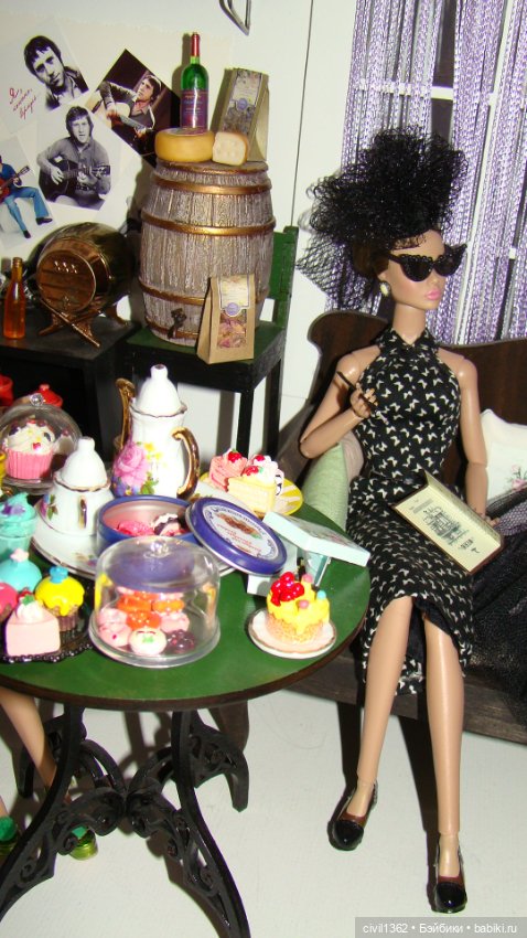 В кукольном кафе - баре — Интерактивные куклы (говорящие (фото 5)