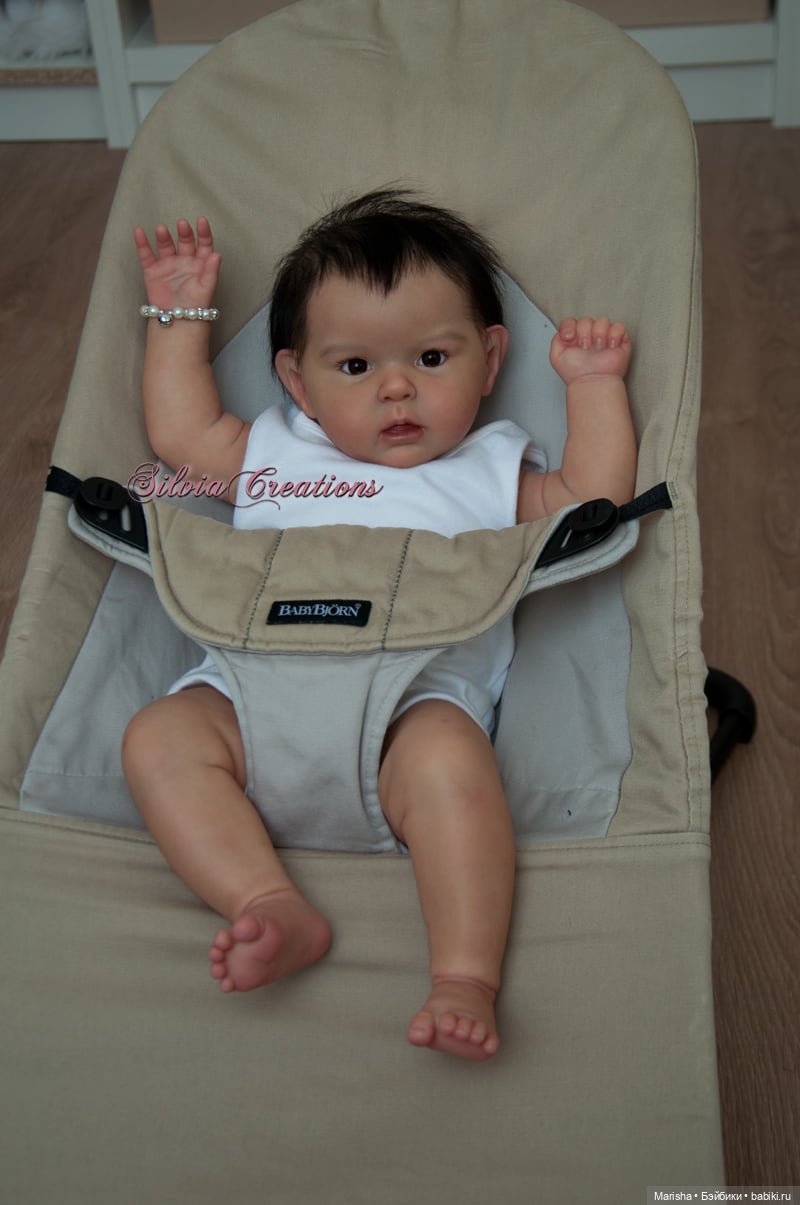 Ward от скульптора Ирины Капланской, автор прототипа Silvia Ezquerra