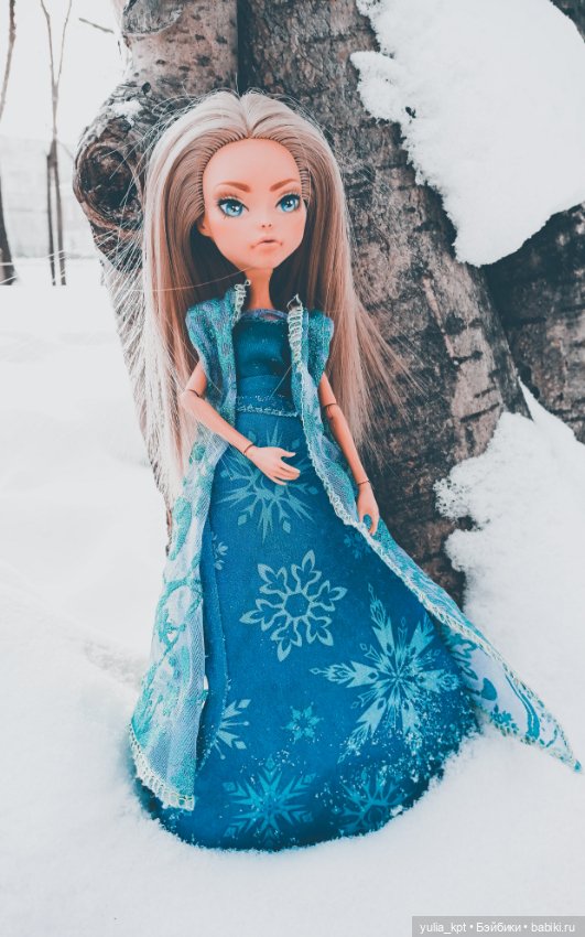 Девчонки с зимнем парке — Куклы Monster High и Ever After High: G1 (фото 10)