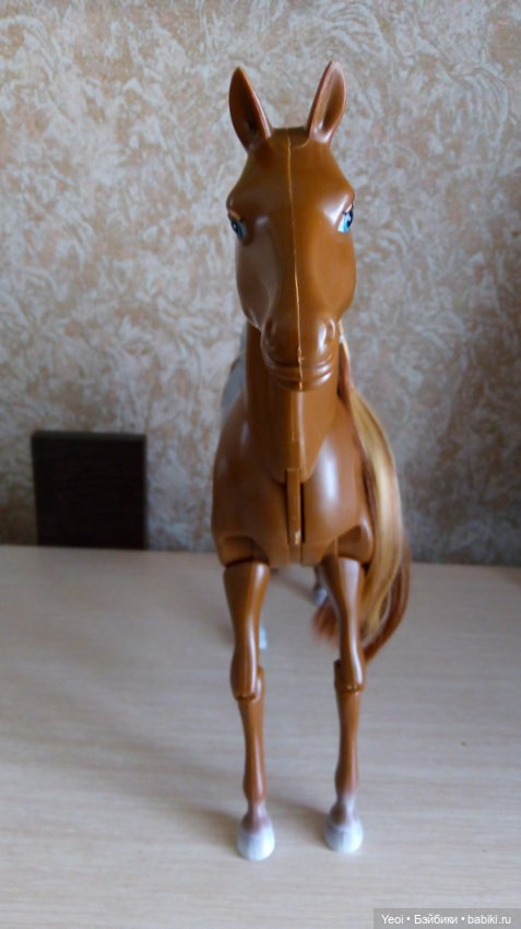 Шарнирная лошадь от Дефа (Defa Lucy)