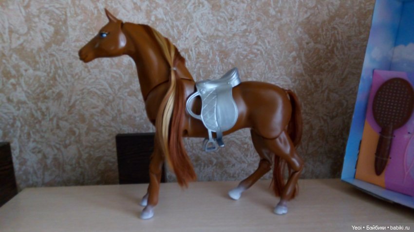 Шарнирная лошадь от Дефа (Defa Lucy)