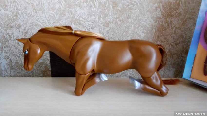 Шарнирная лошадь от Дефа (Defa Lucy)