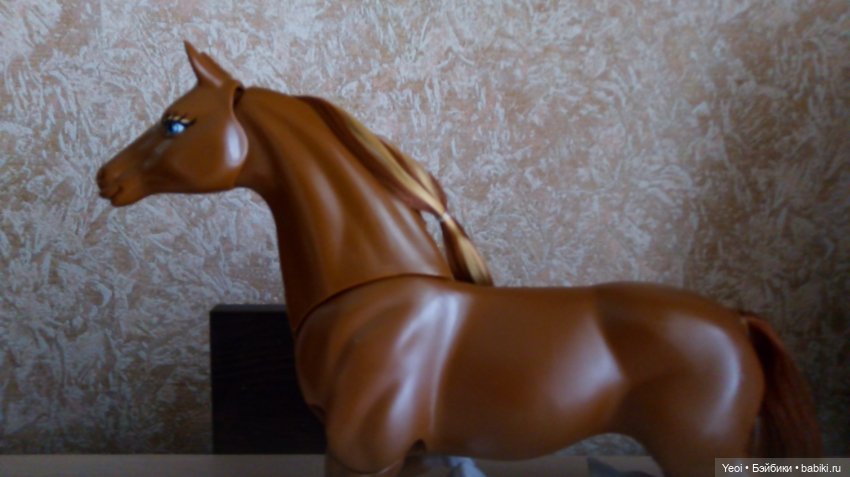 Шарнирная лошадь от Дефа (Defa Lucy)