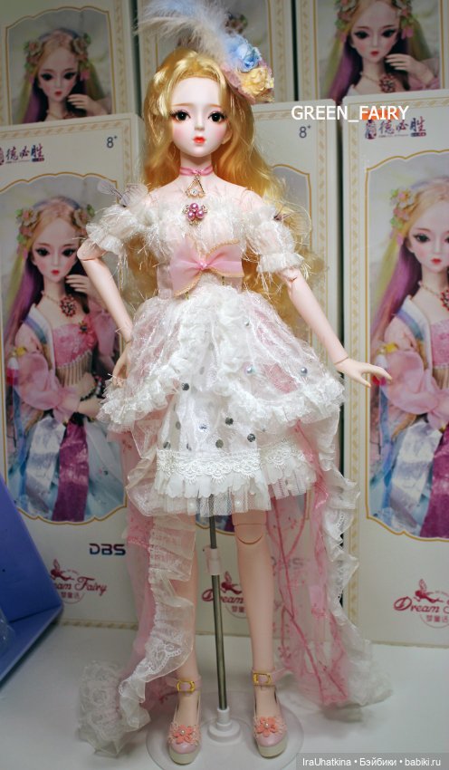 Шарнирная кукла "Элизабет". Нежный образ от DBS (фото 4)