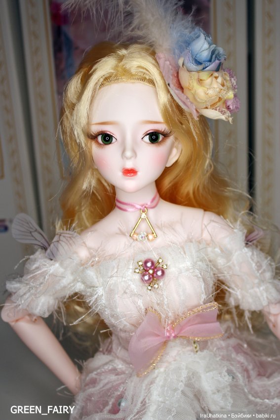 Шарнирная кукла "Элизабет". Нежный образ от DBS (фото 3)
