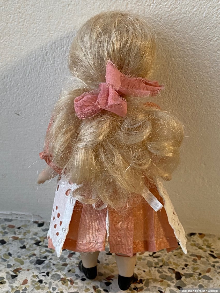 Моя первая антикварная малютка (фото 3)