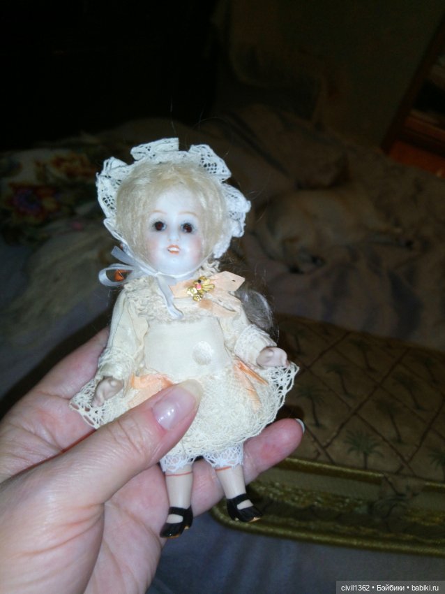 Моя первая антикварная малютка