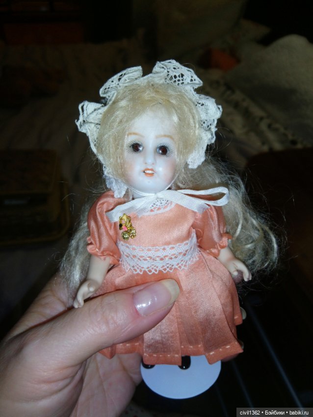 Моя первая антикварная малютка