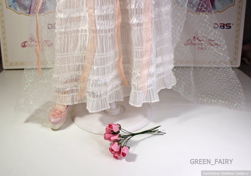 Джудит Джонс от DBS. Девушка-одуванчик или "О, Господи, какие волосы!"