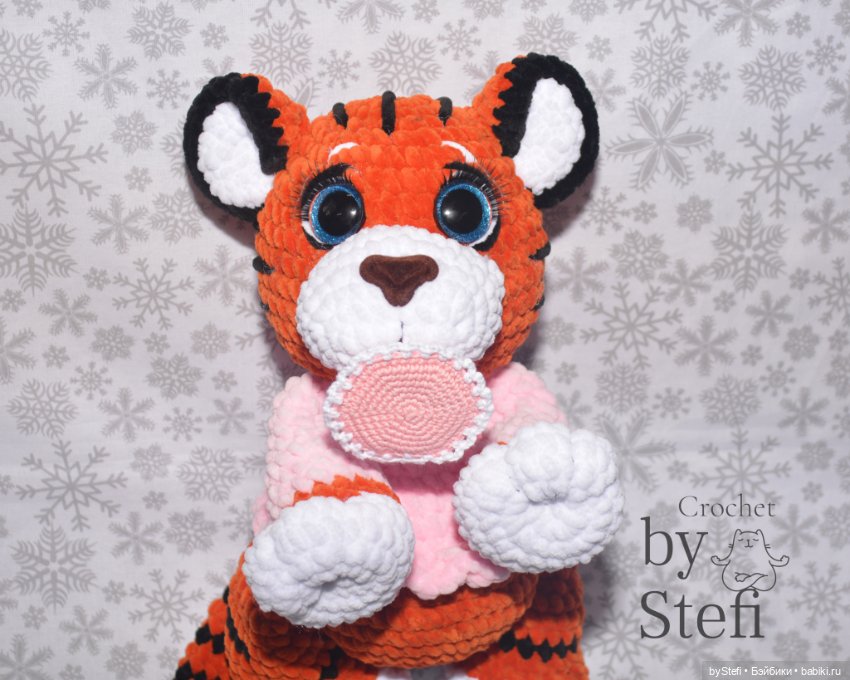 Тигряшка Путяшка. Символ 2022. Авторская работа. Чуть больше 30 см плюшевости