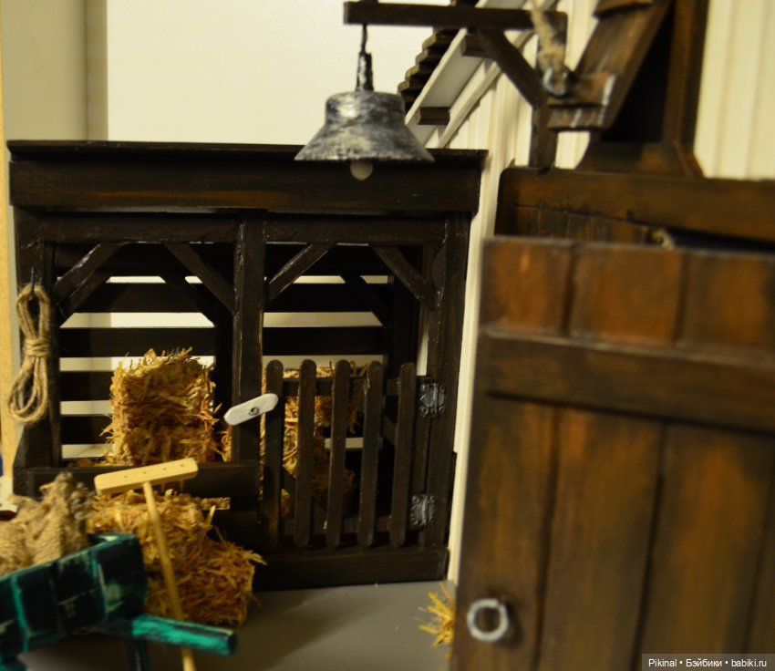 И снова... полка — Румбоксы и кукольные интерьеры: фото