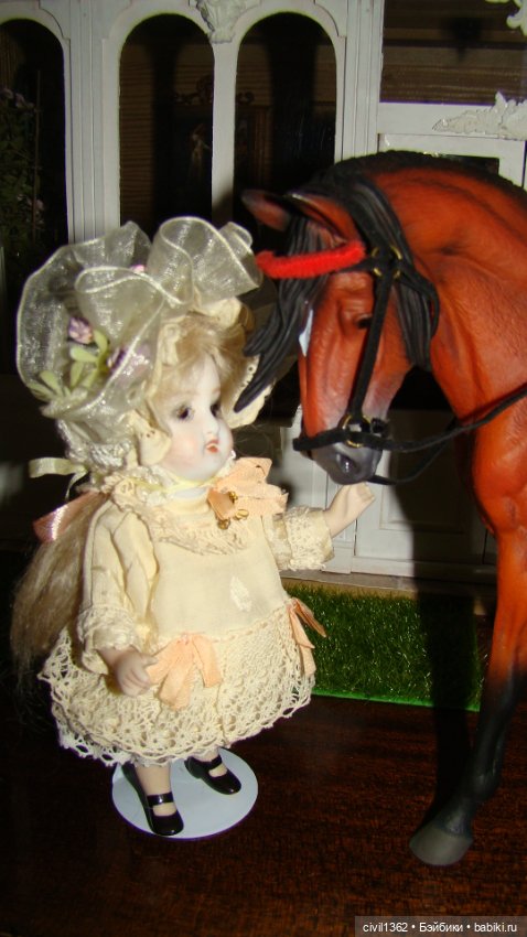 Куколка на ладошке — Антикварные куклы Mignonette (Миньонетта): карманные