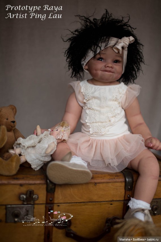 Raya скульптора Ping Lau, автор прототипа Sharron Damant Hoffmann