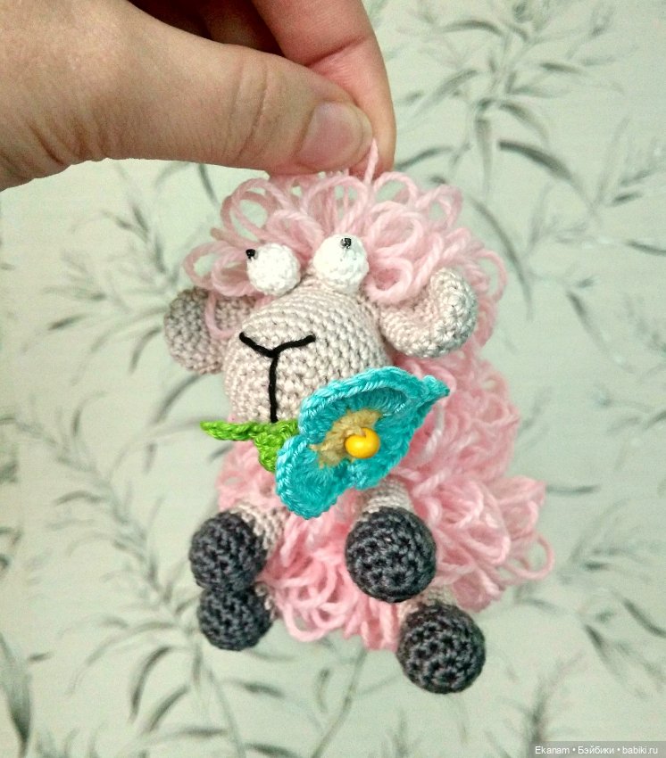 Овечка Долли. И подруга — Вязаные игрушки и амигуруми: крючком (фото 3)