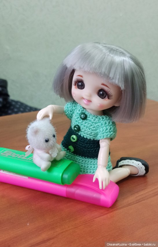 Хотите чтобы день удался, возьмите на работу куколку (фото 10)