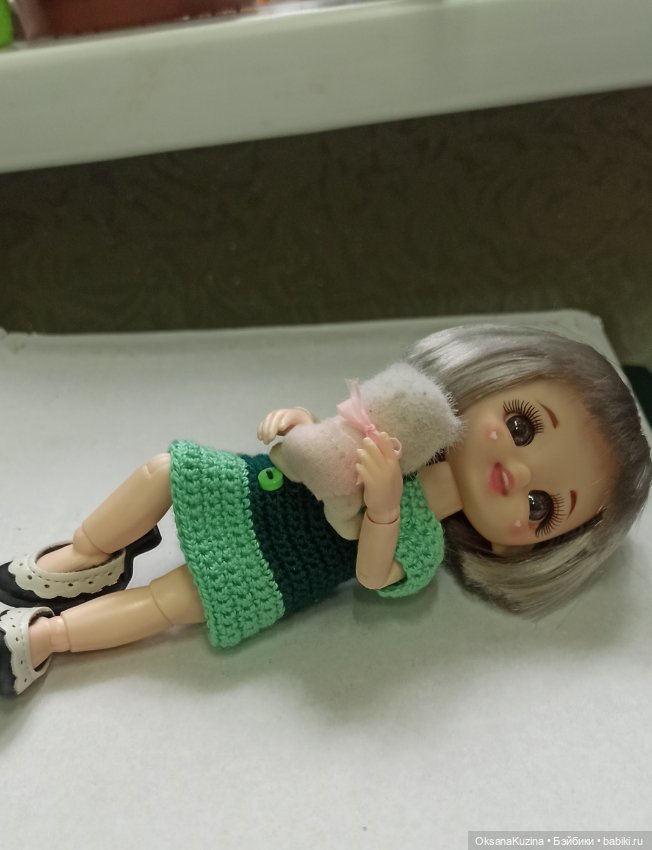 Хотите чтобы день удался, возьмите на работу куколку