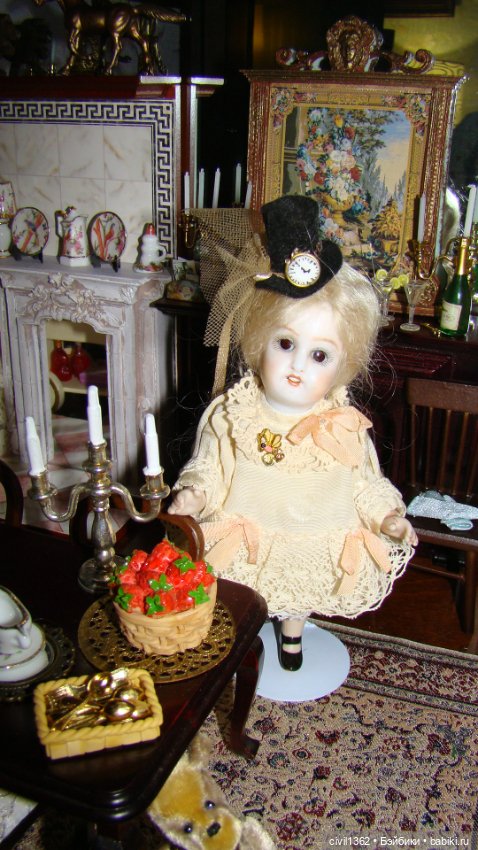 Куколка на ладошке — Антикварные куклы Mignonette (Миньонетта): карманные