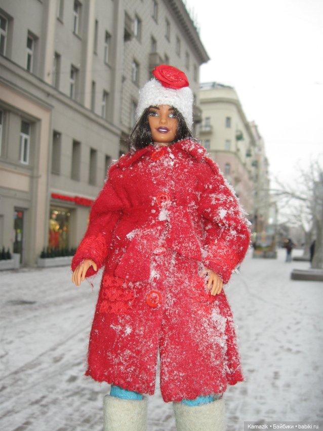 Надену валенки, да красное пальто