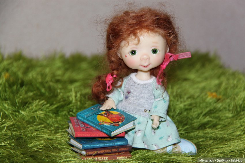 "Мы в город Изумрудный..."