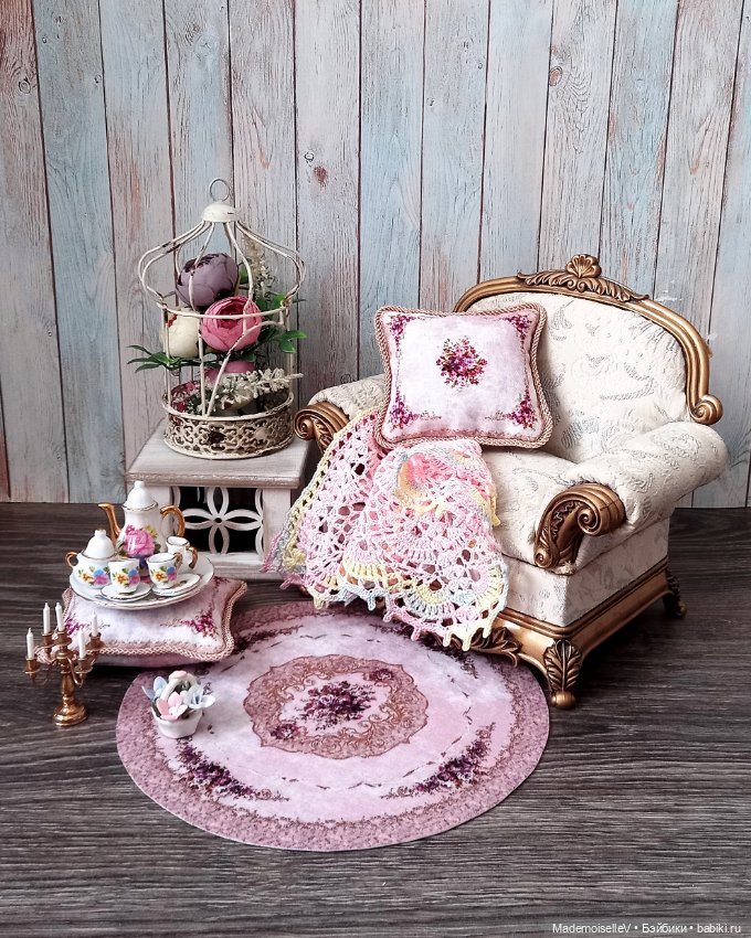 Коллекция ковров и подушек "Нежность" в сиреневом цвете