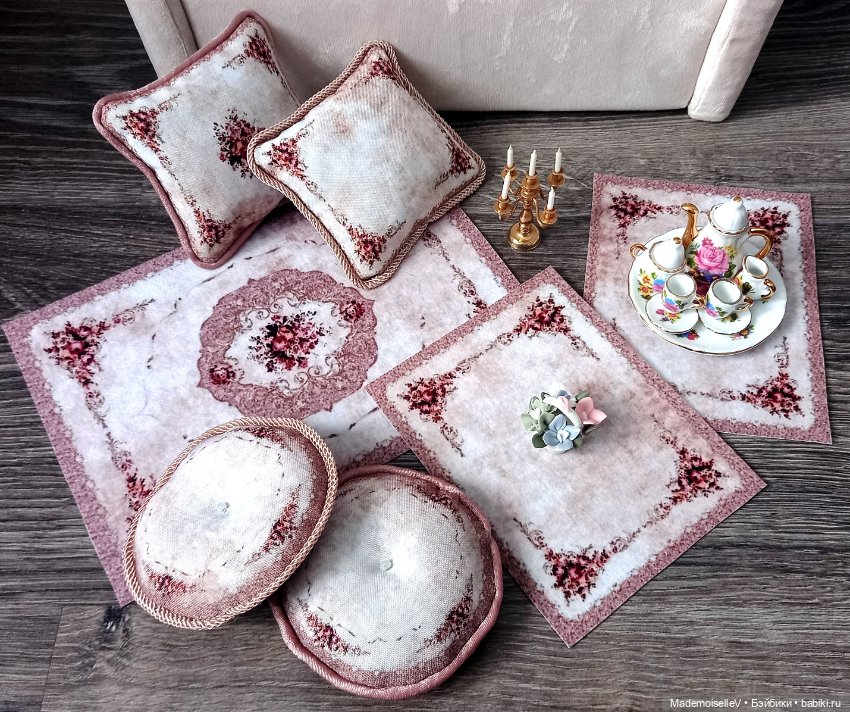 Коллекция ковров и подушек "Нежность" в бежевом цвете