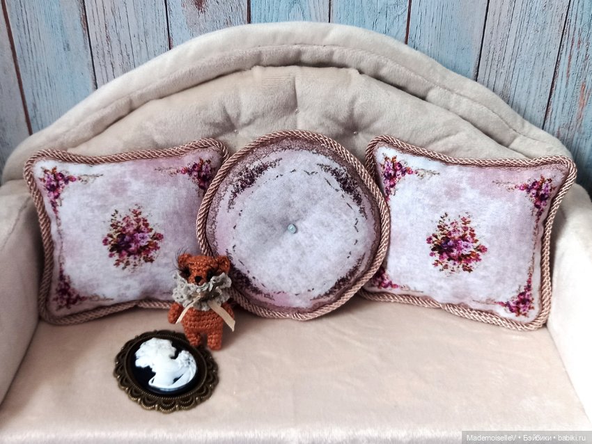 Коллекция ковров и подушек "Нежность" в сиреневом цвете (фото 5)
