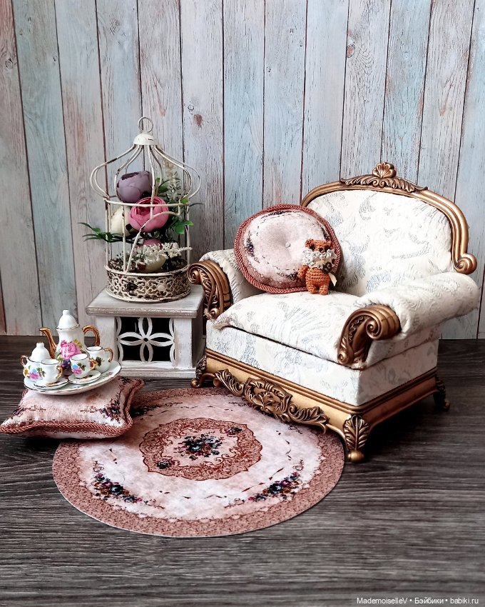 Коллекция ковров и подушек "Нежность" в бежево-голубом цвете