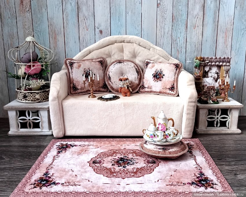 Коллекция ковров и подушек "Нежность" в бежево-голубом цвете