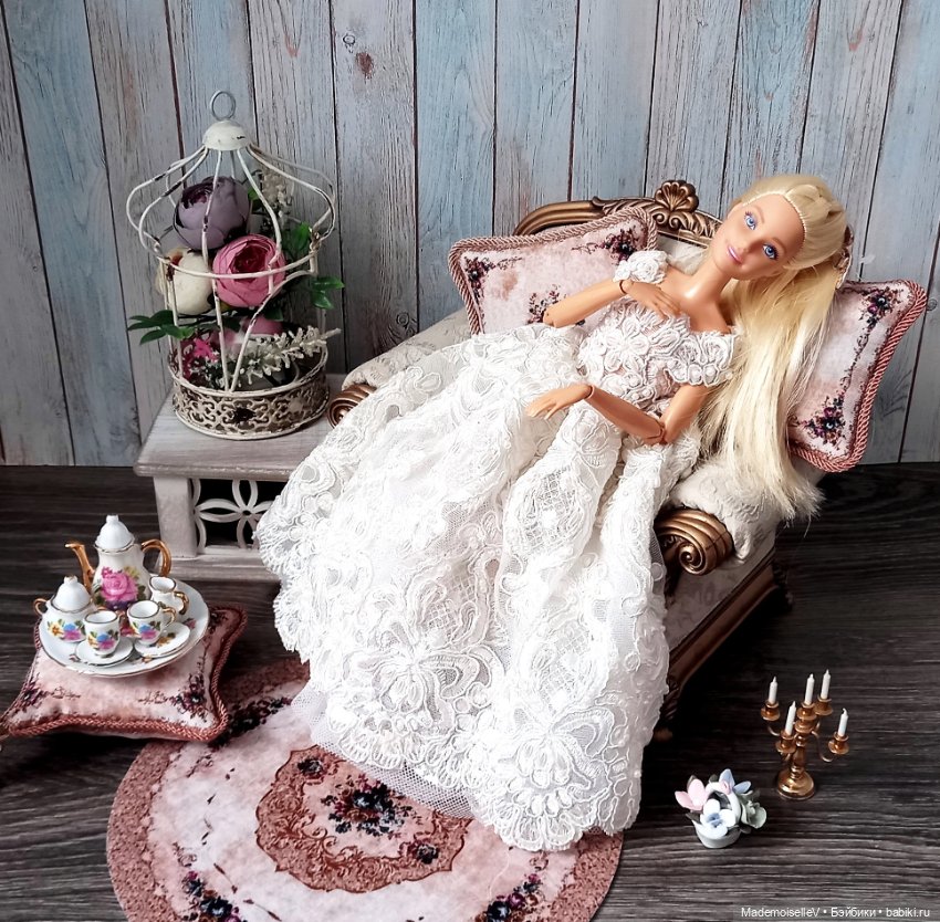 Коллекция ковров и подушек "Нежность" в бежево-голубом цвете